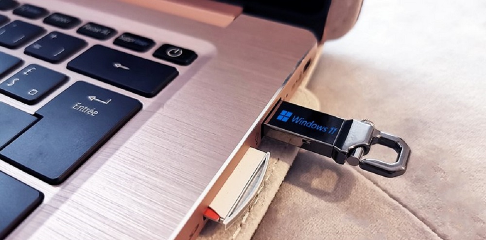 آموزش نصب ویندوز 11 با فلش USB